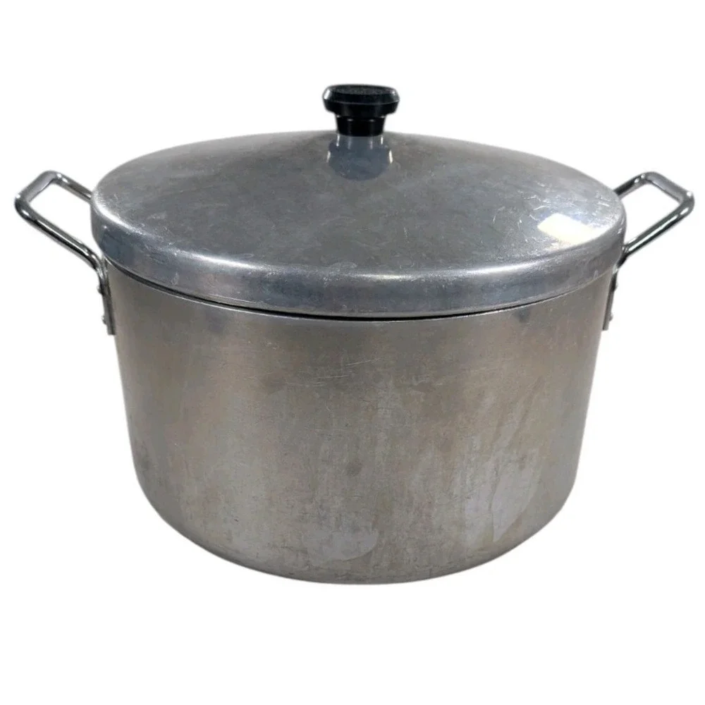 Wear-Ever Aluminum Stock Pot 12 Qt Vintage USA Nonstick Chrome Handle Lid